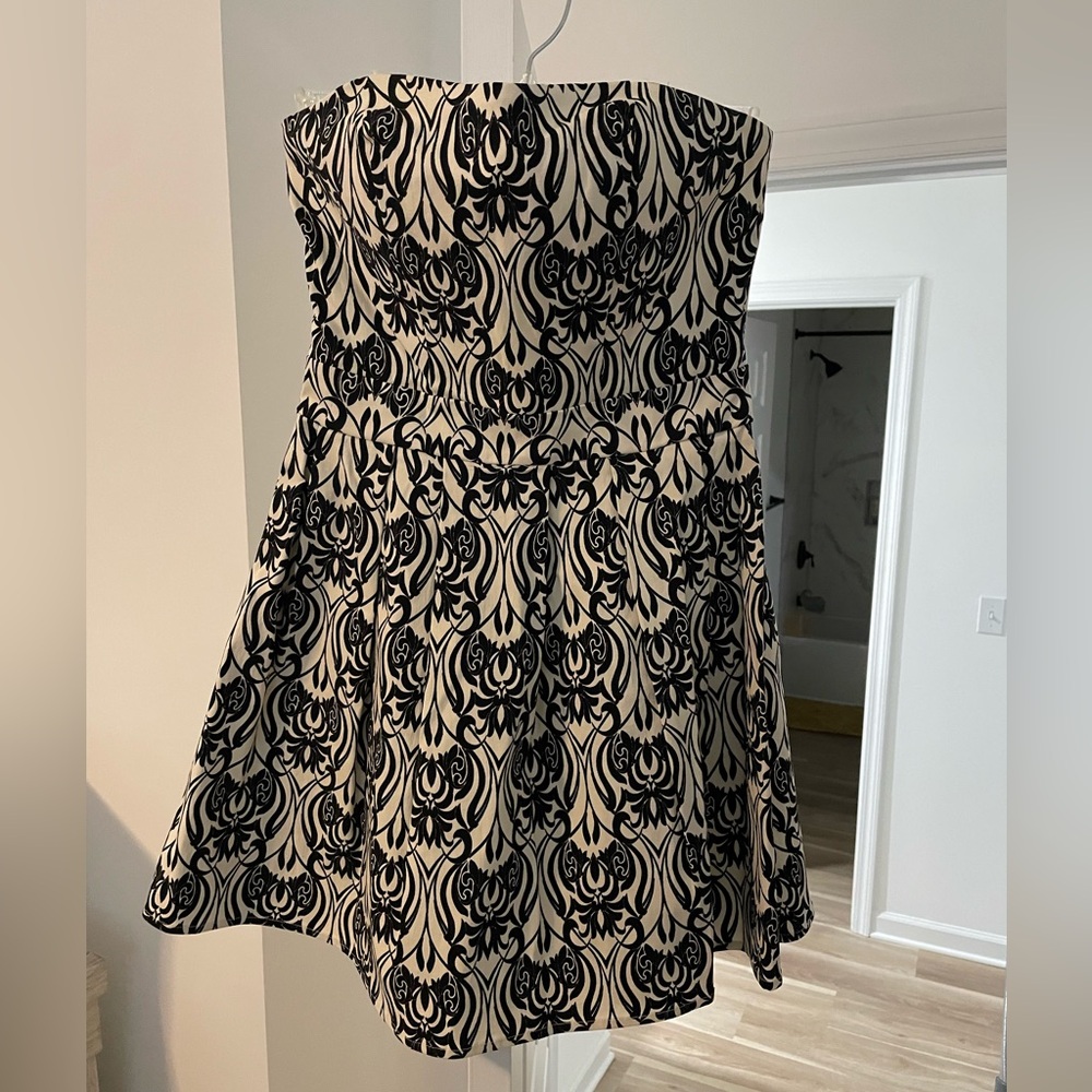 Black/White Mini Dress - Wedding Guest
